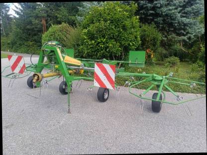 Bild 3:Kreiselheuer Stoll Z555Hydro