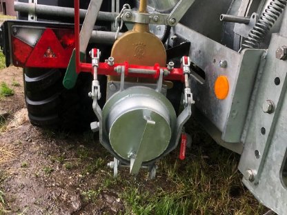 Bild 6:Verkaufe neues, nie verwendetes Schleppschuhfass Farmtech Supercis 650/25