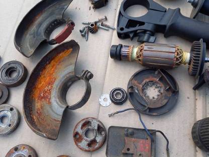 Bild 9:Restteile Flex Bohrmaschine, Schrauber