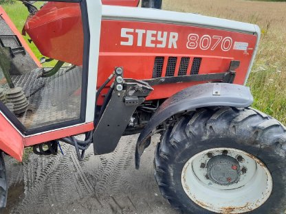 Bild 5:Steyr 8070