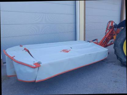 Bild 2:Kuhn GMD 350-FF Heckmähwerk