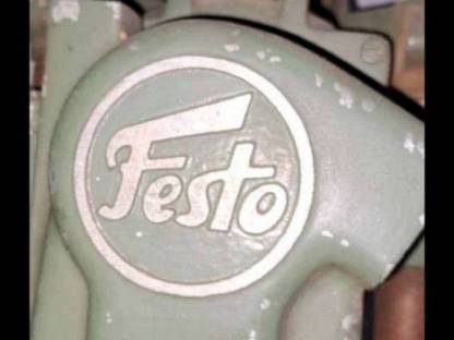 Bild 2:Kettenstemmer Kettenfräse Festo
