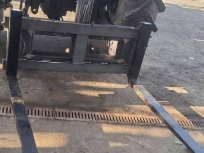 Bild 2:Paletten Gabel