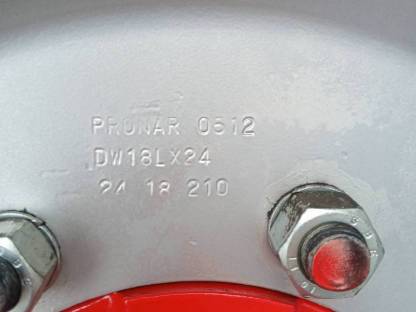 Bild 3:Reifen und Felgen