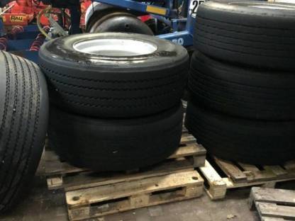 Komplett Kipperreifen 385/65R22,5 10 Loch ET 0