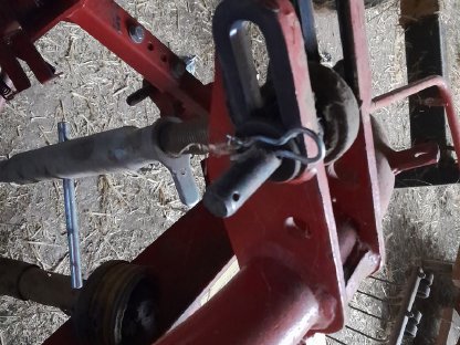 Bild 2:Kuhn Schwader 280 Tastrad Front Heckanbau