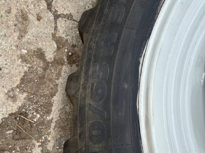 Bild 3:540/65R34 Michelin Multibib