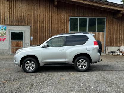 Bild 6:Toyota Landcruiser 3.0