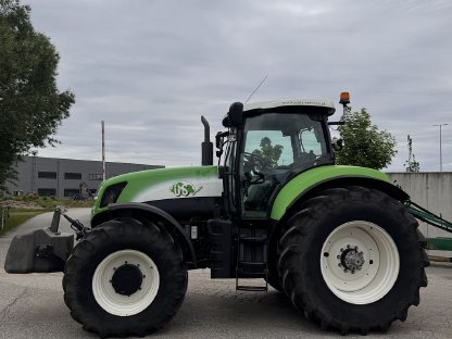 Bild 2:New Holland T 7030