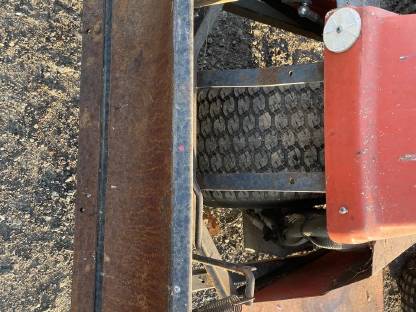 Bild 3:Bunkerrechen Reitbahnplaner Smithco Diesel Super Rake