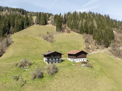 Bild 2:Wagrain: Landwirtschaftliches Anwesen in erhöhter Lage