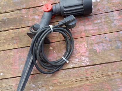 Bild 2:Lampen Erdspies mit 60 Watt Birne