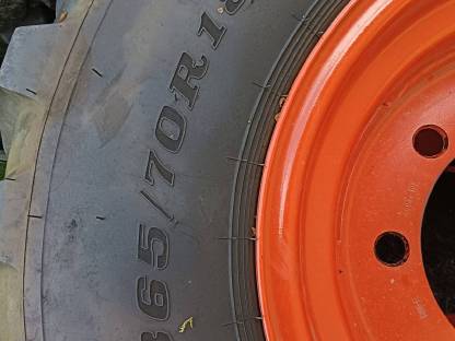 Bild 3:Reifen für Hoftrac, Radlader