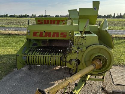 Bild 9:HD Ballenpresse Claas Markant 50 m. hydr. Schleuder