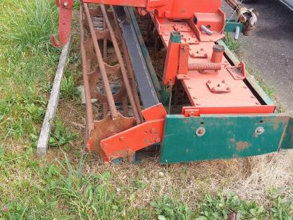 Bild 4:Vogel und Not Kreiselegge