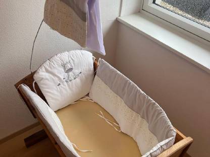 Bild 3:Baby Echtholz-Wiege