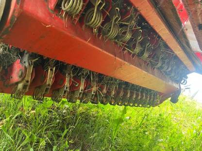 Bild 3:Pöttinger Ernteprofi 3