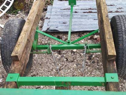 Bild 3:Traktoranhänger