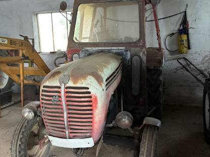 Bild 2:Steyr Traktor T188