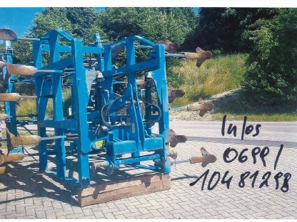 Bild 6:Lemken Thorit 400/K Grubber 4 m 3 Balken