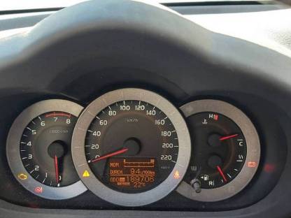 Bild 6:Toyota RAV4 2.0 Valvematic 4WD