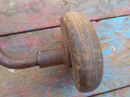 Bild 4:Alte Bohrwinde, nur noch Deko