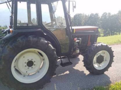 Bild 3:New Holland, Bj. 1998