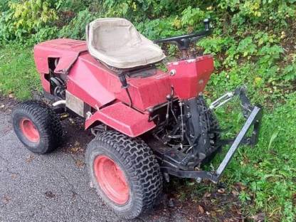 Kleiner Traktor
