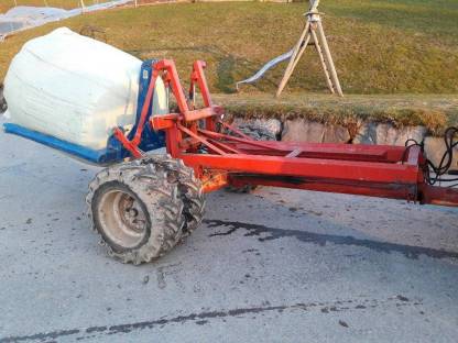 Bild 2:Heckhydraulik für AEBI-Transporter