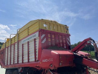 Bild 2:Pöttinger Ladewagen Faro 4510