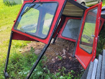 Bild 3:Traktordach Lindner 25