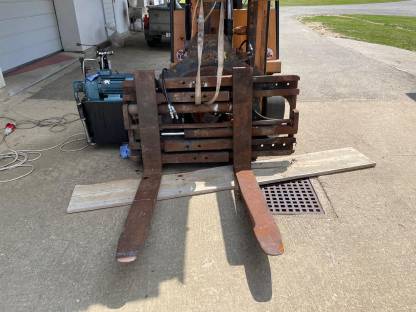 Bild 5:Kaup Drehgerät samt Zinkenverstellung