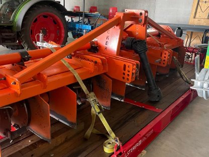 Bild 3:Erdbeerfräse