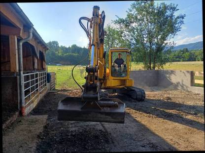 Bagger Takeuchi TB 180 FR