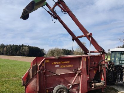 Bild 6:Strautmann Herkules Silokamm