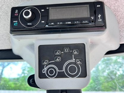 Bild 8:Traktor Steyr Profi Multi 4115, Bj. 2015, 40 km/h, 116 PS