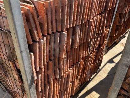 Bild 3:Bieberschwanzziegel handgemacht