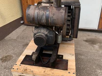 Bild 2:Ein Stück Rosentaler Geschichte Jenbacher JW15