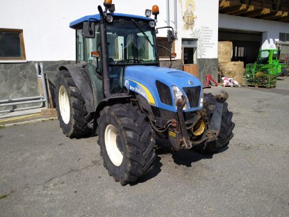 New Holland 4050