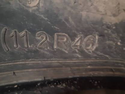 Bild 2:Gebrauchter Traktorreifen