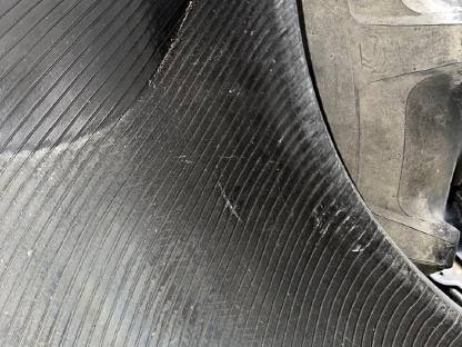 Bild 3:Traktorreifen