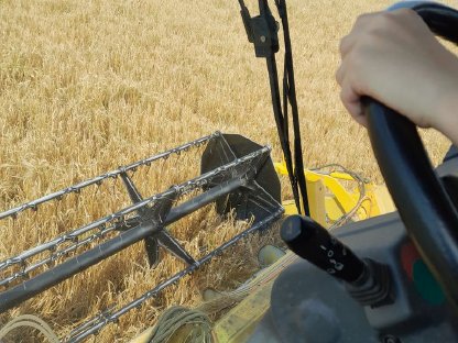 New Holland TX 65