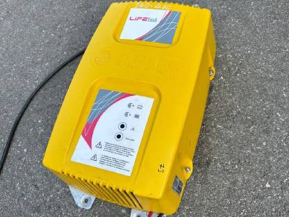 Bild 9:Deichselhochhubwagen Stapler BT SPE125L