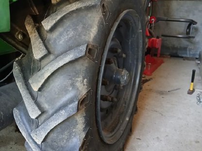 Reifen 11.2 R24 für Steyr 180