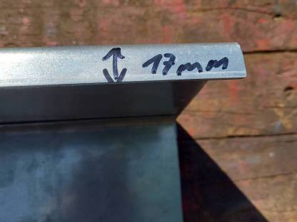 Bild 3:Verzinkte Bleche