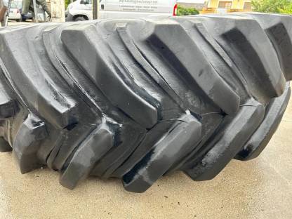 Bild 4:Kompletträder für Claas Medion