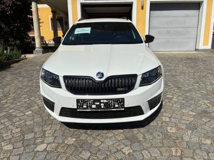Bild 2:Skoda Octavia 2.0 RS