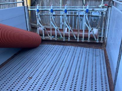 Bild 3:Fahrbare Kälberbox