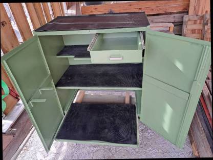 Bild 3:Werkstattschrank
