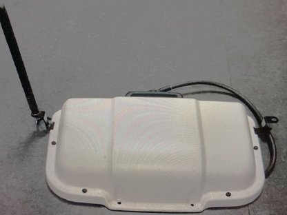 VALTRA RTK Spurführsystem Zentimeter